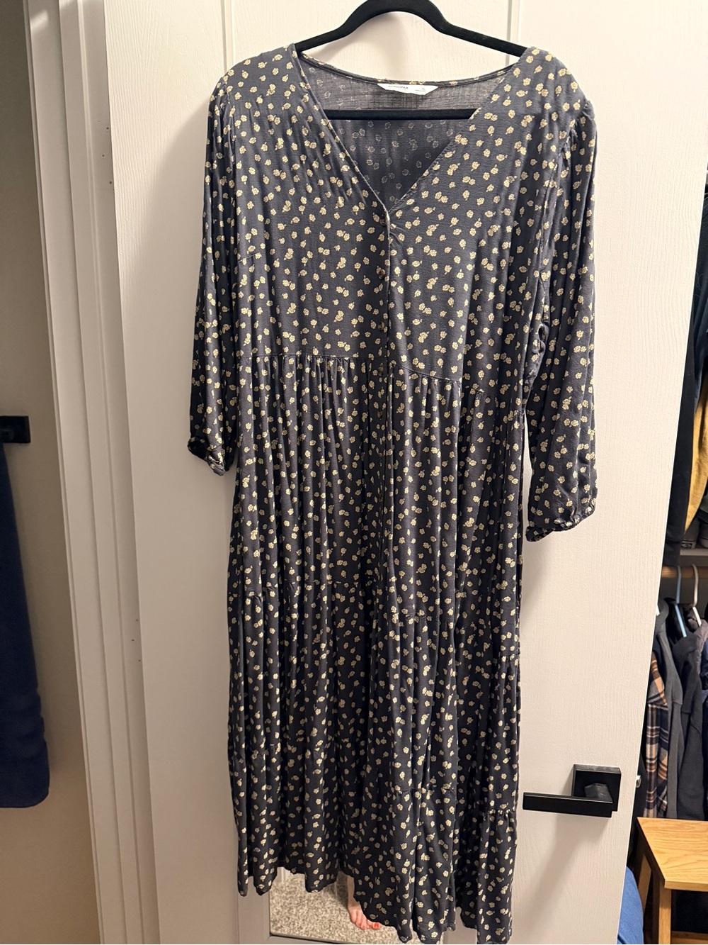 Sonoma - Grey Floral V-Neck Midi Dress